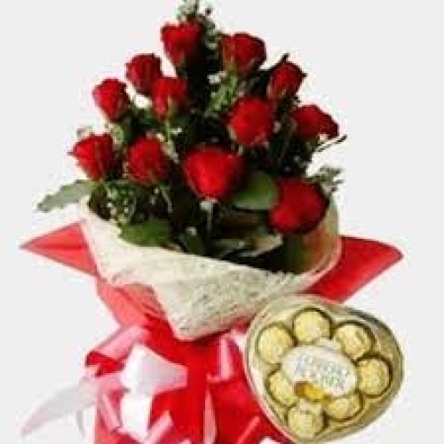 Combo 12 premium roses c/ ferrero